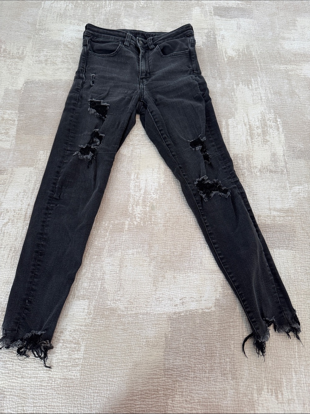 American Eagle Outfitters Black Distressed Skinny Jeans